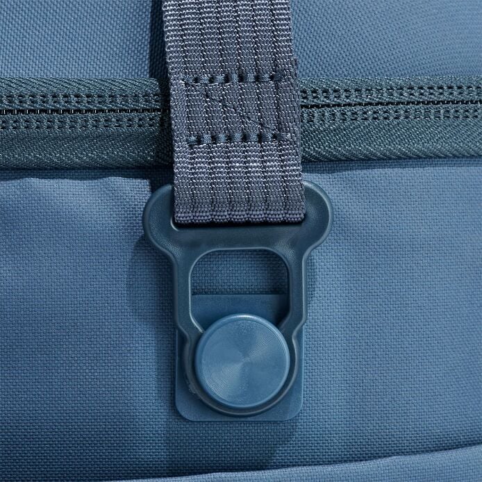 carryouttm-soft-cooler-30-l-l0 250815_hydro_cooler_details_14852_2_5.jpg