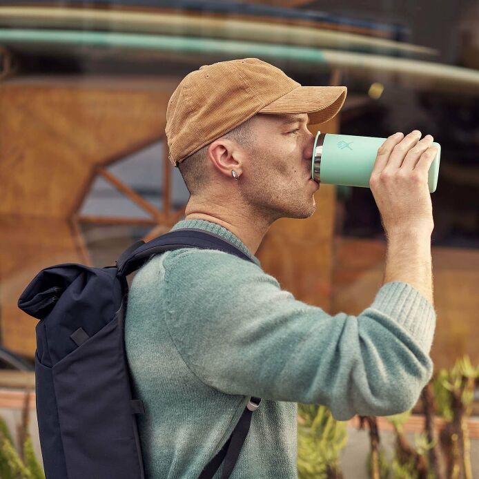 20-oz-coffee-cup-w6 hf_s26_mcinnis_0666_1_4.jpg
