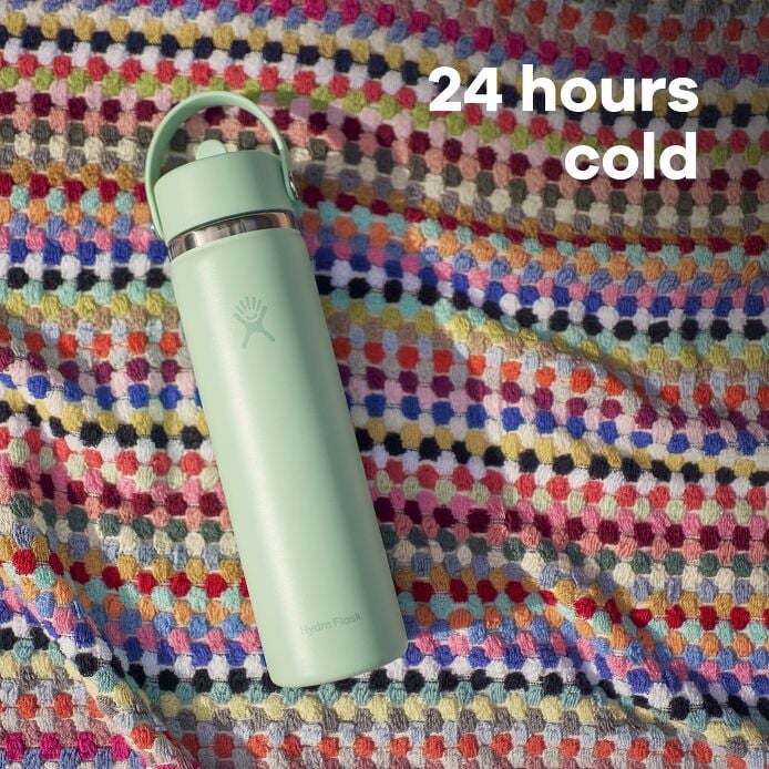 24-oz-wide-mouth-with-flex-straw-cap-o5 hf_s26_wcfs_apdp_03_12.jpg