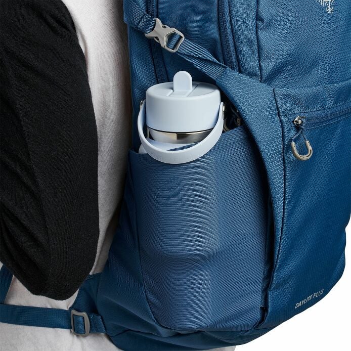 24-oz-travel-bottle-with-flex-straw-cap-h4 travelbottle-hb-backpack_1_8_1.jpg